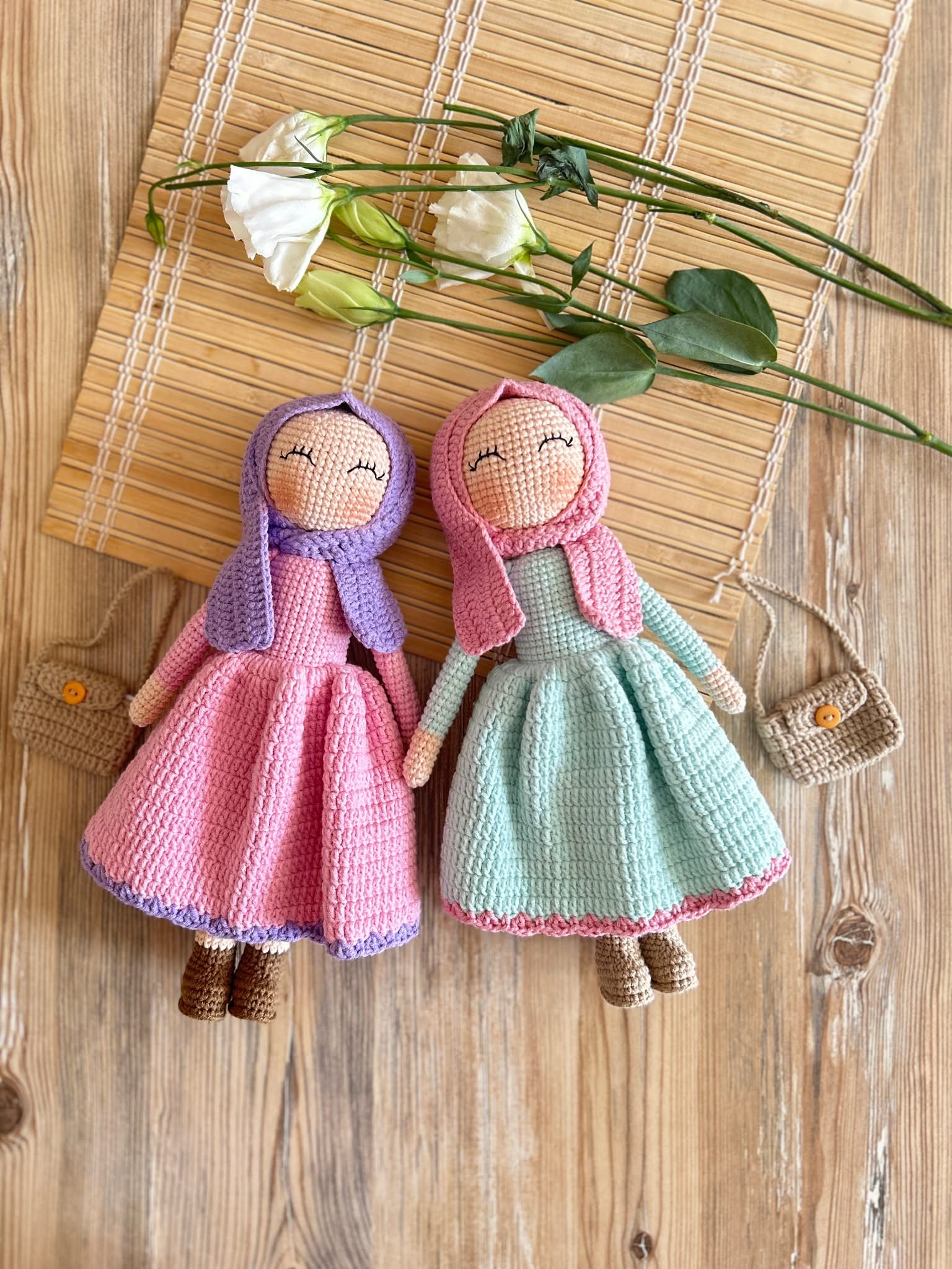 Handmade Crochet Faceless Doll | হস্তনির্মিত ক্রোশেট ফেসলেস পুতুল